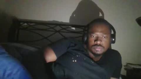 Mark online show from February 8, 7:14 am