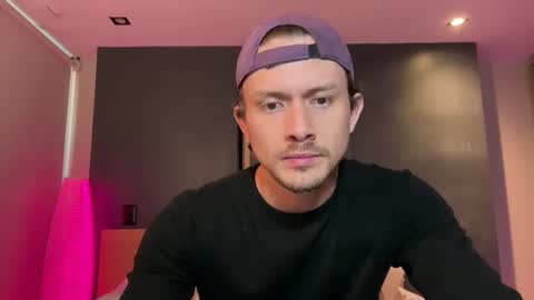 mcklister online show from February 6, 6:16 pm