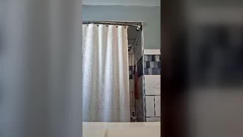 Mcmuffin1827 online show from June 22, 2:54 pm
