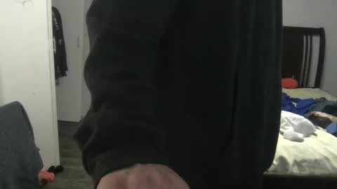 Snapshot of mdman32 chatting on October 6, 1:32 am mdman32 online show from October 6, 1:32 am