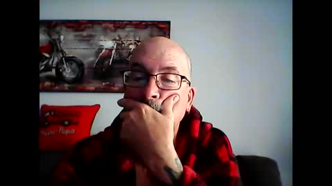 me at home online show from May 31, 11:11 am