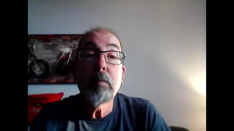 me at home online show from February 9, 1:38 pm