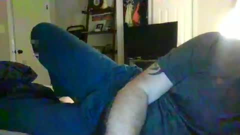 Snapshot of medic243 chatting on December 8, 2:18 am Medicineman online show from December 8, 2:18 am