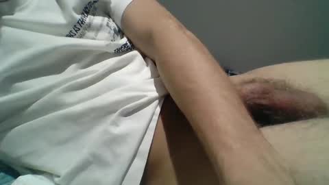 Snapshot of meks5544 chatting on December 18, 2:49 pm meks5544 online show from December 18, 2:49 pm