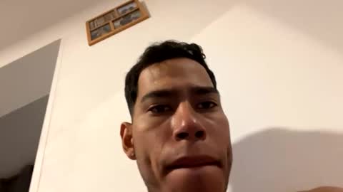Snapshot of memolesta13 chatting on October 7, 2:21 pm memolesta13 online show from October 7, 2:21 pm