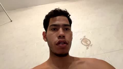 Snapshot of memolesta13 chatting on February 5, 5:32 pm memolesta13 online show from February 5, 5:32 pm