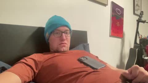 metallica92786 online show from December 3, 9:45 pm