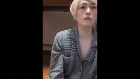 Snapshot of mgnhiroyuki chatting on October 22, 5:11 am mgnhiroyuki online show from October 22, 5:11 am