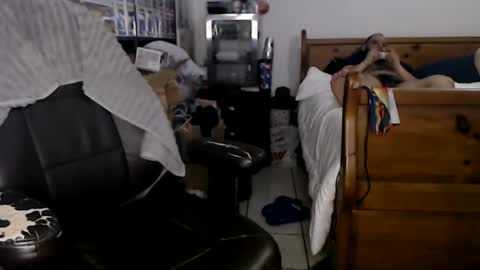 Snapshot of miaking chatting on January 13, 6:06 am Mark online show from January 13, 6:06 am