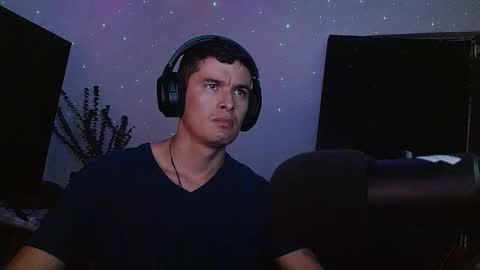 Snapshot of miaou_miaou chatting on January 5, 1:45 am miaou_miaou online show from January 5, 1:45 am