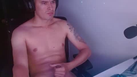 miaou_miaou online show from February 8, 12:49 am