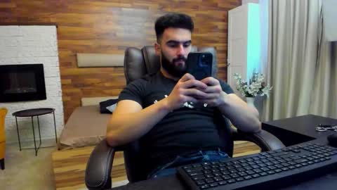 MicahLane online show from November 25, 6:26 am