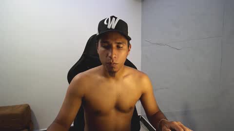 Snapshot of michaelhotbbc chatting on September 29, 5:06 am Michael online show from September 29, 5:06 am