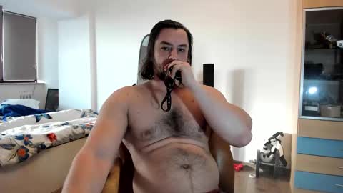 michaelragnar90 online show from February 11, 6:51 am