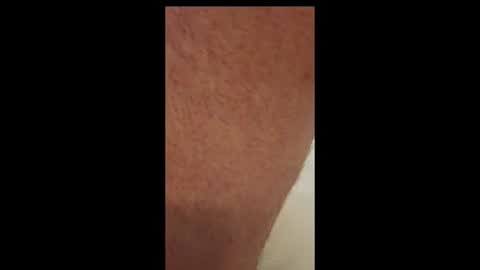 Snapshot of michel963 chatting on February 19, 10:31 pm Michel online show from February 19, 10:31 pm