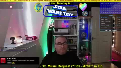 Professional Moderator  Mick Mickey online show from May 2, 3:37 pm