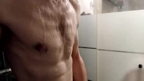 mickavis1975 online show from February 6, 6:27 pm