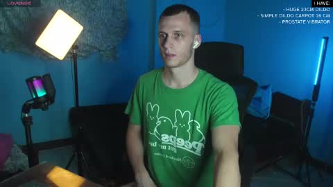 Mickey online show from February 14, 4:09 pm