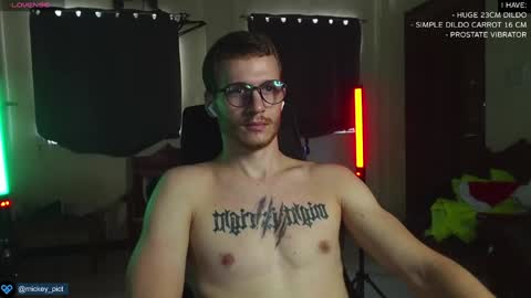 Mickey online show from December 25, 5:26 am