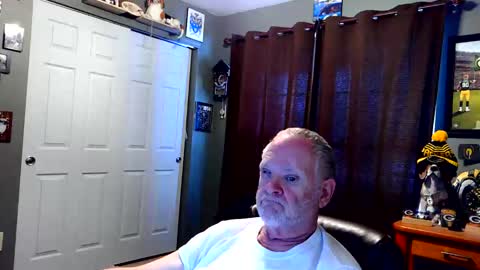 midwestdad09 online show from December 2, 9:07 pm