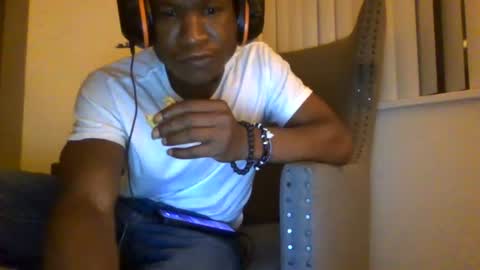 Mightymandingo online show from June 20, 7:02 am