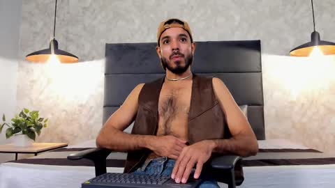 miguelsanfrancisco online show from September 27, 2:04 pm