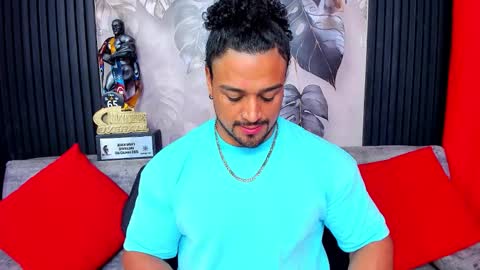   online show from February 20, 11:12 am