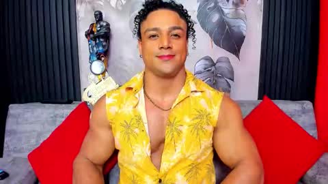   online show from November 11, 8:19 am