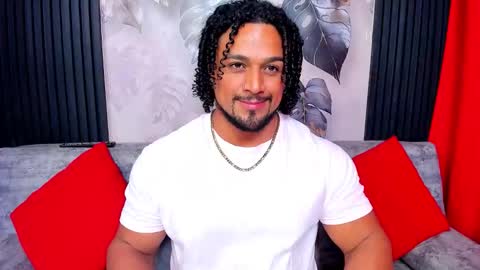   online show from March 22, 9:53 pm