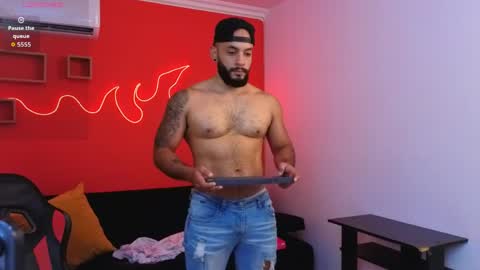mike_savage3 online show from April 22, 12:21 pm