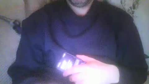 Snapshot of mikehockishuge9 chatting on January 16, 11:37 pm mikehockishuge9 online show from January 16, 11:37 pm