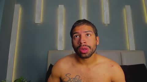 MIKE PARK  online show from October 25, 11:45 am