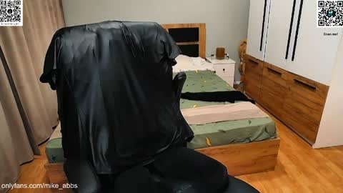 Mike    online show from March 29, 7:36 pm