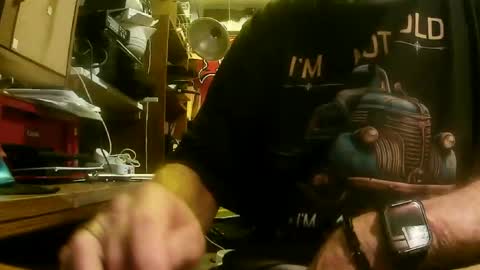 mikeyd1a online show from January 6, 7:51 pm