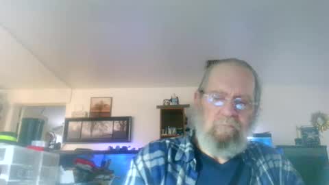 mikeyd1a online show from January 10, 6:01 pm