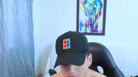 MIKKE online show from December 1, 7:28 pm