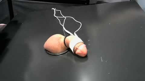 milk me dry online show from December 6, 2:57 am