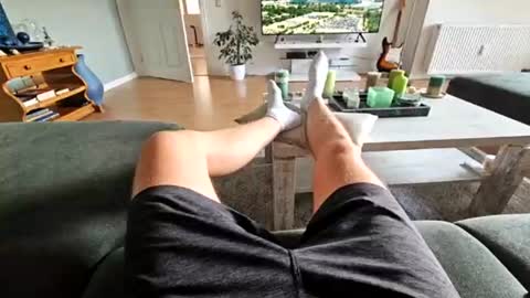 Jesse J. online show from July 14, 6:36 pm