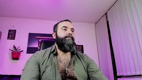 misterlov3r online show from December 7, 9:33 pm