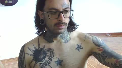     online show from March 21, 5:28 pm