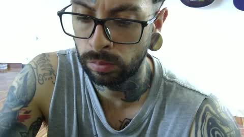     online show from April 19, 6:10 pm