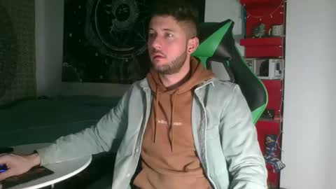 Snapshot of mistxss chatting on January 12, 6:49 am mistxss online show from January 12, 6:49 am