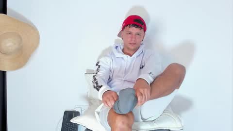 mitchell online show from February 15, 5:19 am