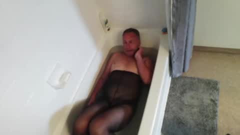 mjeffrey460699861 online show from June 1, 1:22 pm