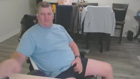 mmmthatsfunnn online show from December 27, 2:58 am