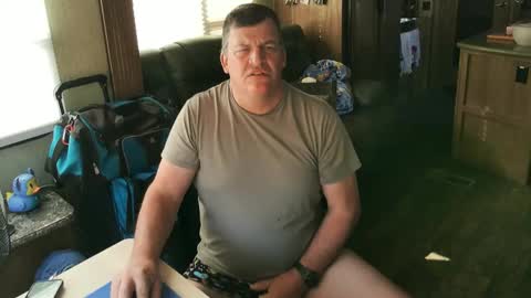 mmmthatsfunnn online show from September 18, 10:01 pm