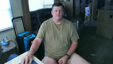 mmmthatsfunnn online show from September 19, 10:09 pm