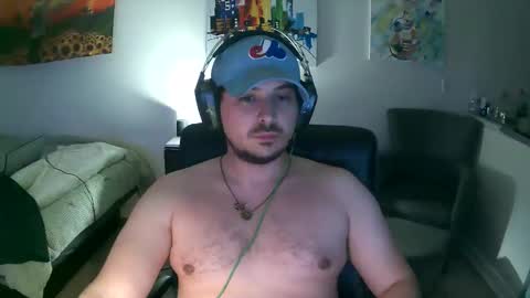 moisesdavid2013 online show from April 11, 7:04 am