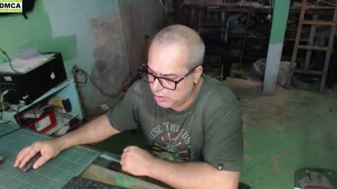 Mokkaf online show from December 16, 6:15 pm