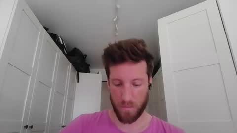 moms_little_monster online show from May 4, 8:49 am